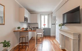 Bnbutler - Buenos Aires 49 - Lungo La Via Dello Shopping